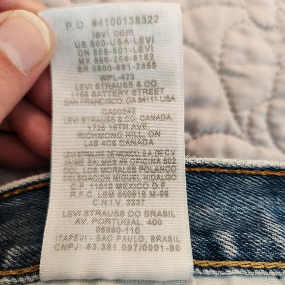 Mens Levi's 550 Relaxed Fit Jeans Light Wash Denim Blue Size 46x32 - Picture 11 of 13